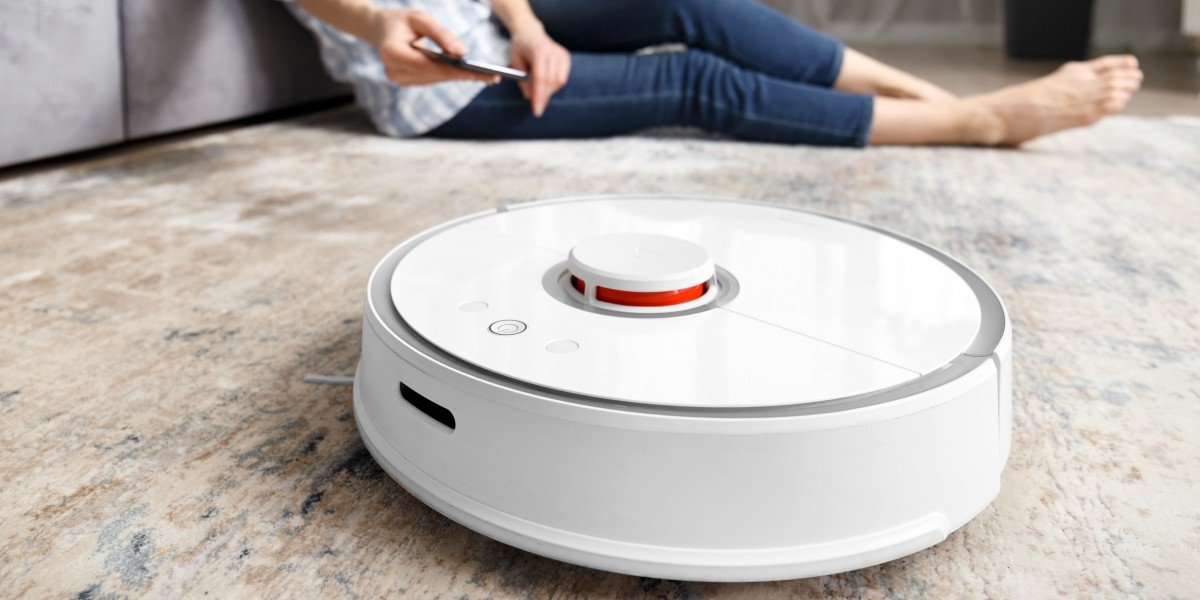 The Future of Home Cleaning: Robot Vacuum Cleaner with Mop